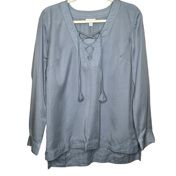 j. jil Tops - J. Jill Chambray Shirt Blue Rain Lace up Neckline Size Medium NWT